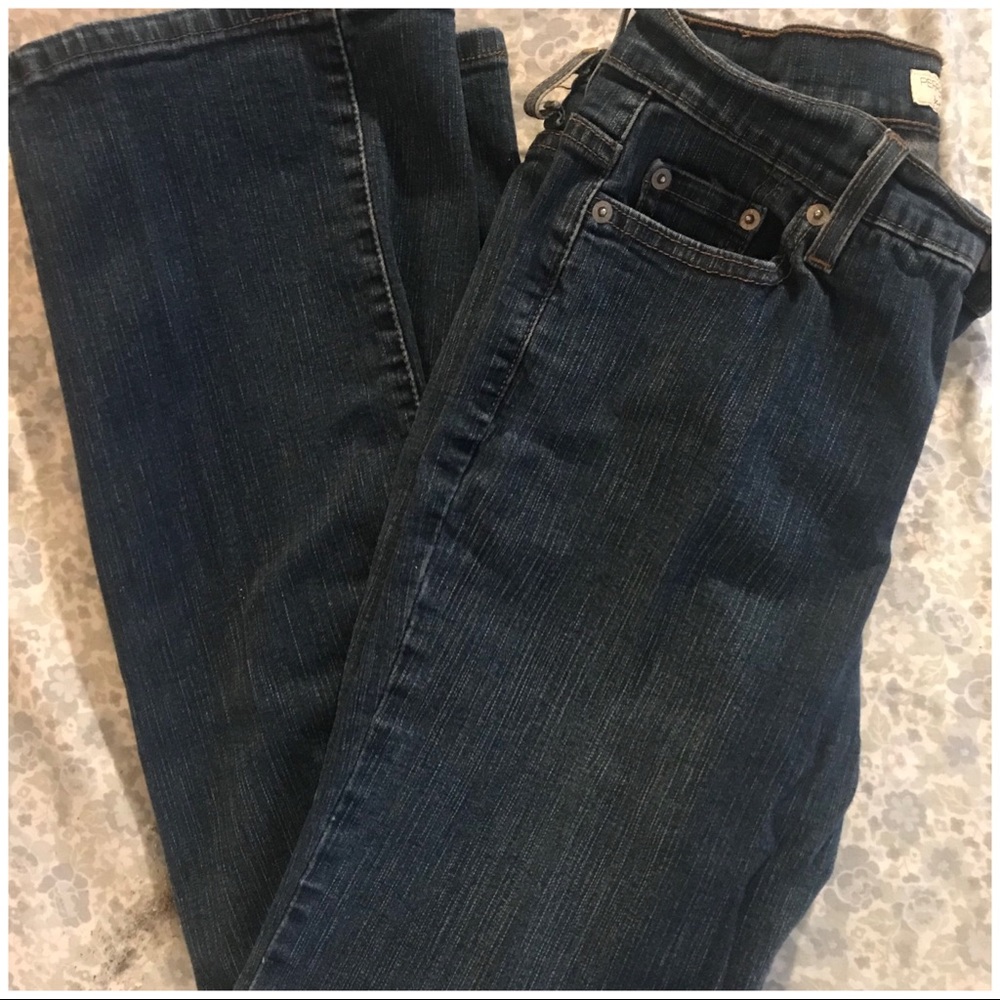 EUC Levi Jeans - Perfectly Slimming Bootcut.